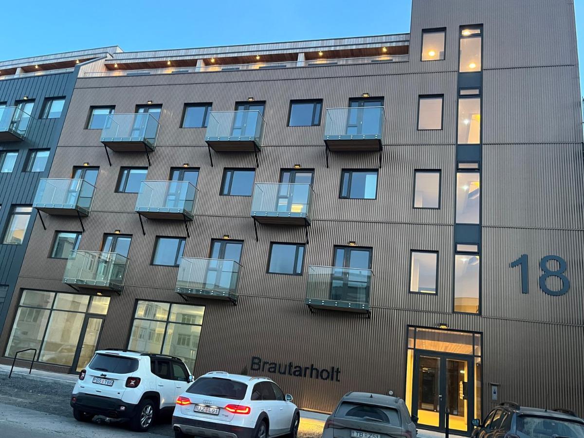 Iceland Sjf Apartments - 503 Reykjavik Bagian luar foto